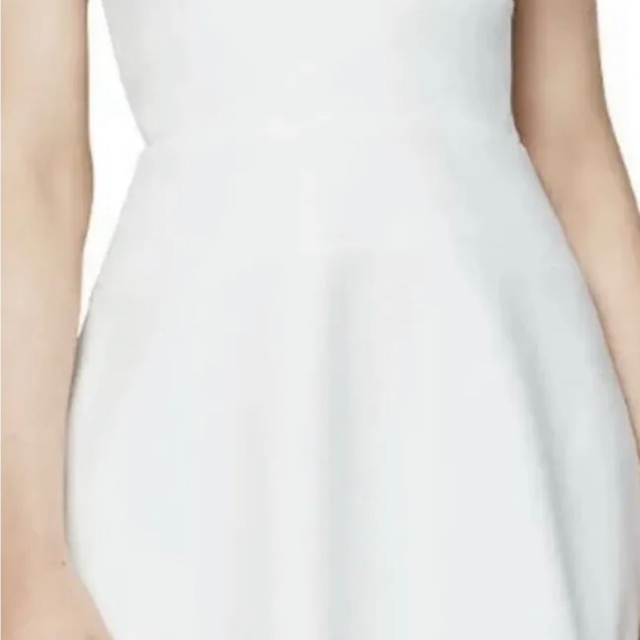 NWT BCBG MAXAZRIA Carolyn Off-The-Shoulder Dress Off White Gold back - Picture 2 of 5